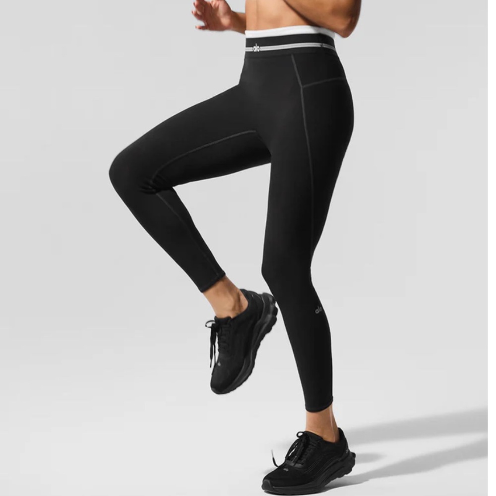 (#9) Airbrush High-Waist 7/8 Better Together Legging, Black/White